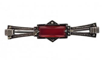 Stříbrná Art Deco brož - ”mašlička” s karneolem Stříbrná Art Deco brož - ”mašlička” s karneolem